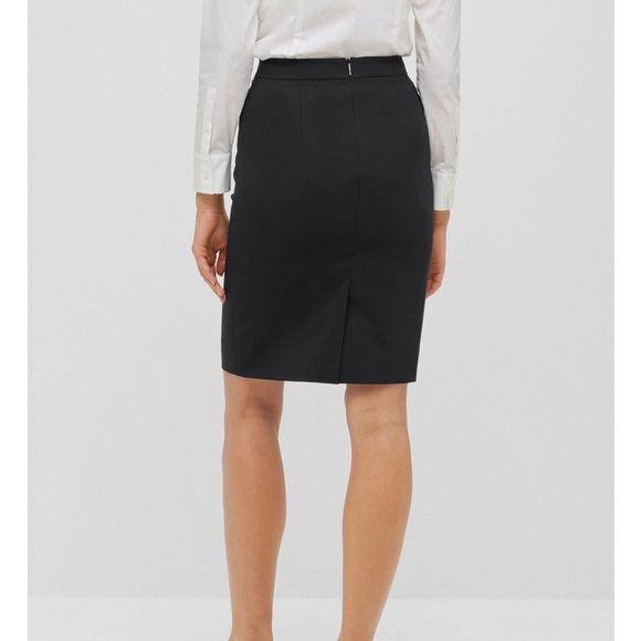 HUGO BOSS PENCIL SKIRT IN ITALIAN STRETCH VIRGIN WOOL - Picture 2 of 3